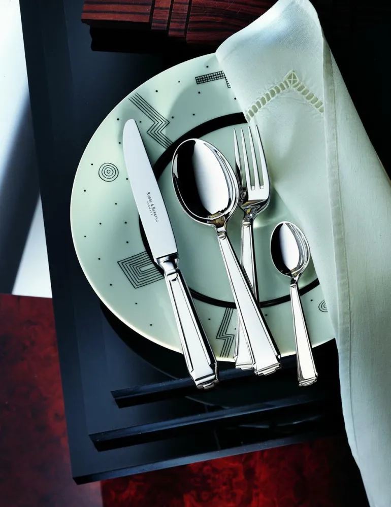 24 Tlg. Garnitur Art Deco 150