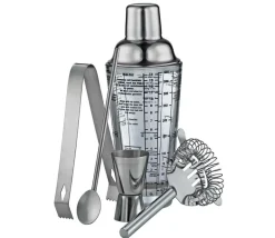 Bar-Set Cosmopolitan