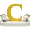 Buchstabe C, mit Blumen