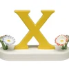 Buchstabe X, mit Blumen