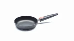 Guss-Flachpfanne Nowo Titanium 20cm Induktion