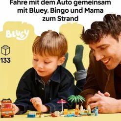 LEGO® Bluey Blueys Strandausflug 11202