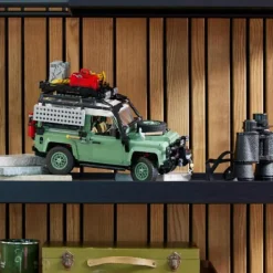 LEGO® Icons Klassischer Land Rover Defender 90 103