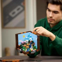 LEGO® Minecraft™ Die Werkbank 21265