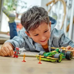 LEGO® NINJAGO® Lloyds Actionflitzer 71828