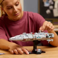 LEGO® Star Wars™ Home One Starcruiser 75405