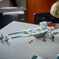LEGO® Star Wars™ Rebel U-Wing Starfighter 75399