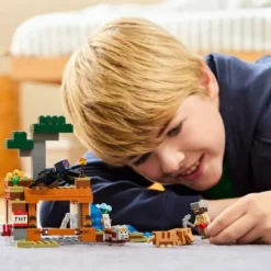 LEGO® Minecraft™ Die Expedition zur Gürteltiermine