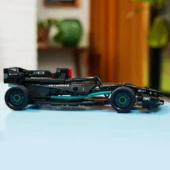 LEGO® Technic Mercedes-AMG F1 W14 E Peformance Pul