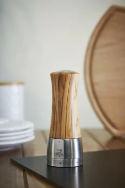 Pfeffermühle Madras Olive USelect 16 cm